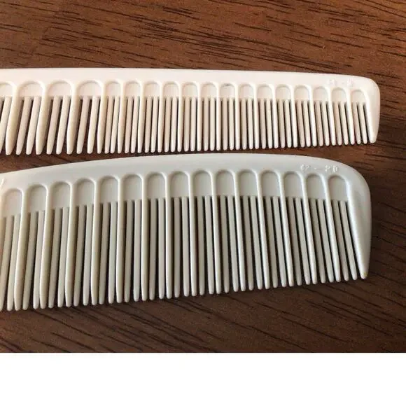 Vtg Tupperware 2 Combs Hair styling barber Almond #64 #62 NEW - Picture 2 of 4